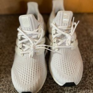 Adidas Ultraboost 4.0 DNA